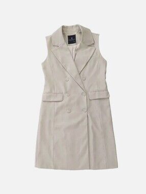 bagatelle Sleeveless Double-Breasted Trench Dress in Light Beige